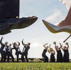 groomsmen and bridal train dodge as if brides and grooms shoes will fall on them - mydeerflower