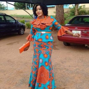 stylish ankara long skirt and blouse style for young moms