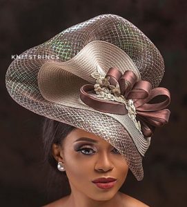 classy fascinator headpiece style